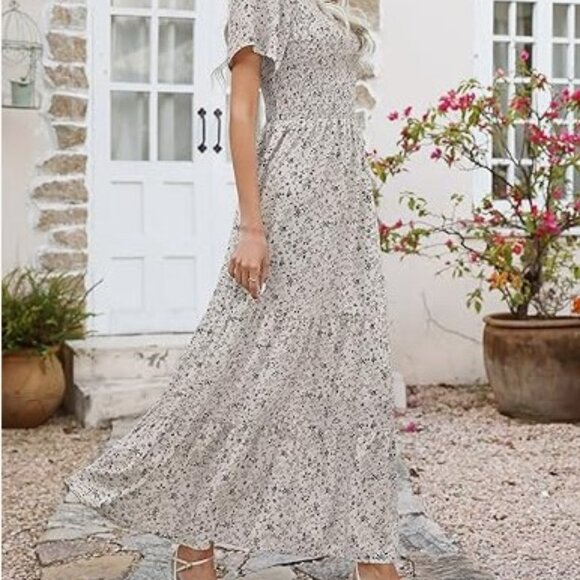 KRANDA PLUS SIZE SMOCKED MAXI DRESS - Picture 1 of 16